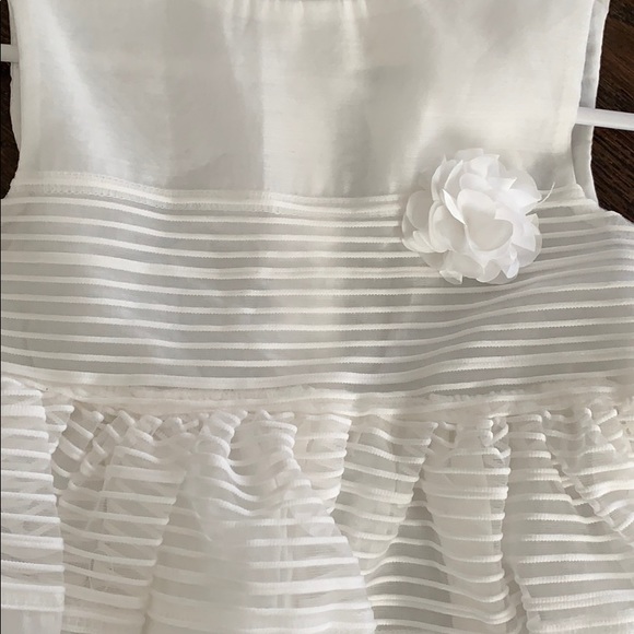 White Girls Dress - Picture 2 of 5